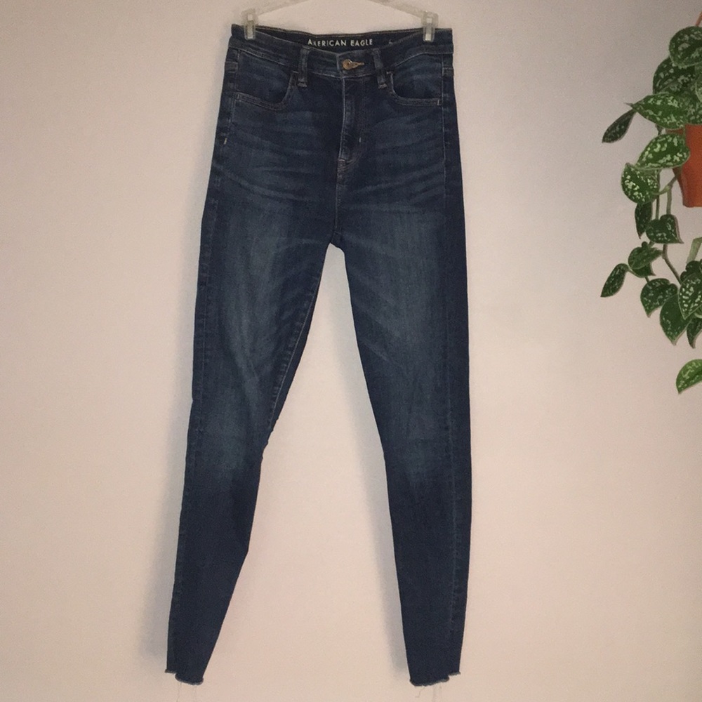 American Eagle Super-high Rise Jegging (size 4)